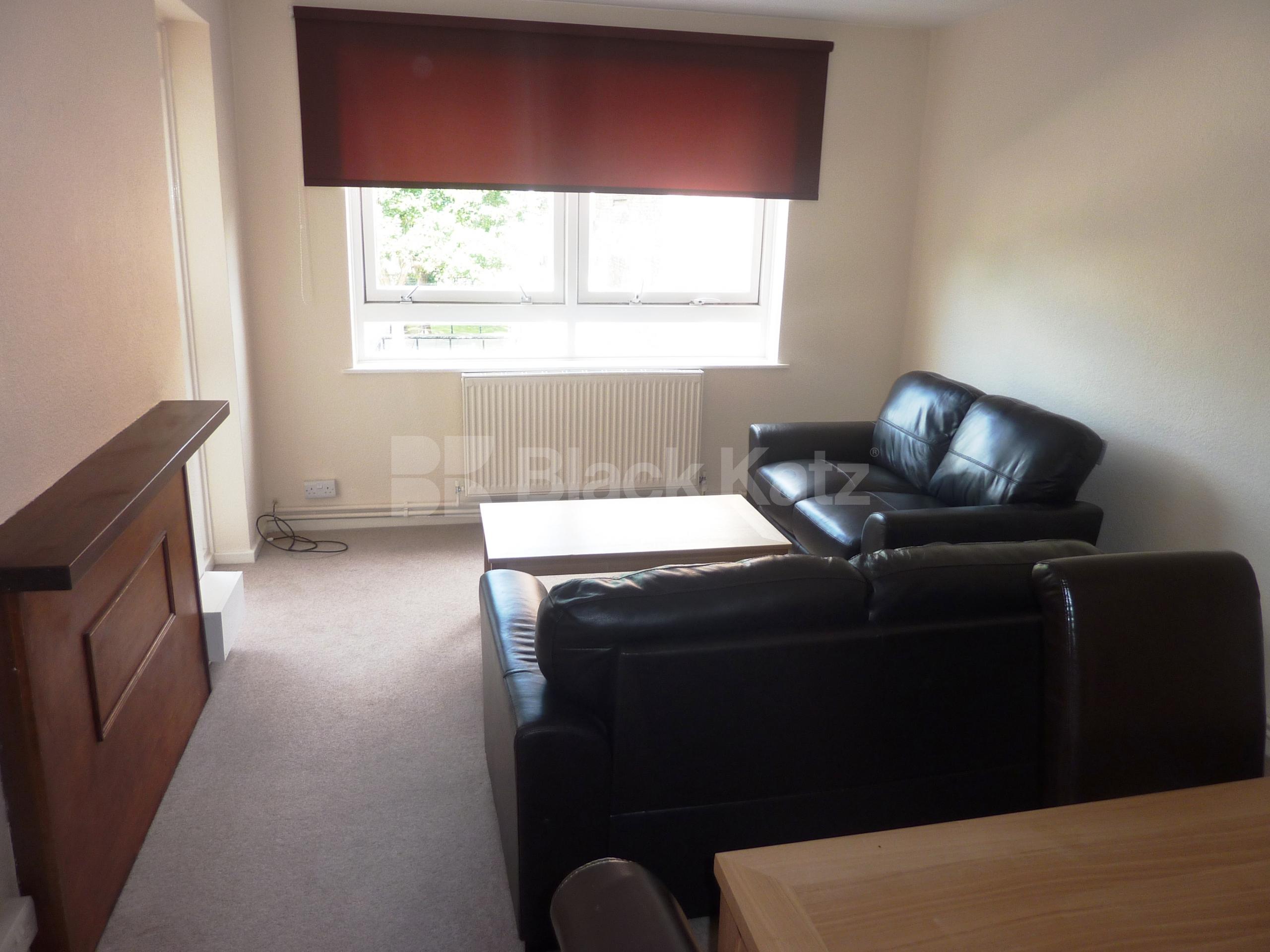 			2 Bedroom, 1 bath, 1 reception Flat			 Bloomfield Villas, WARWICK AVENUE W2